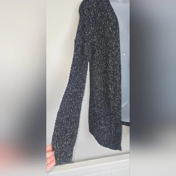 Express Knit Cardigan Sweater Black Womens Size Medium - Picture 2 of 10